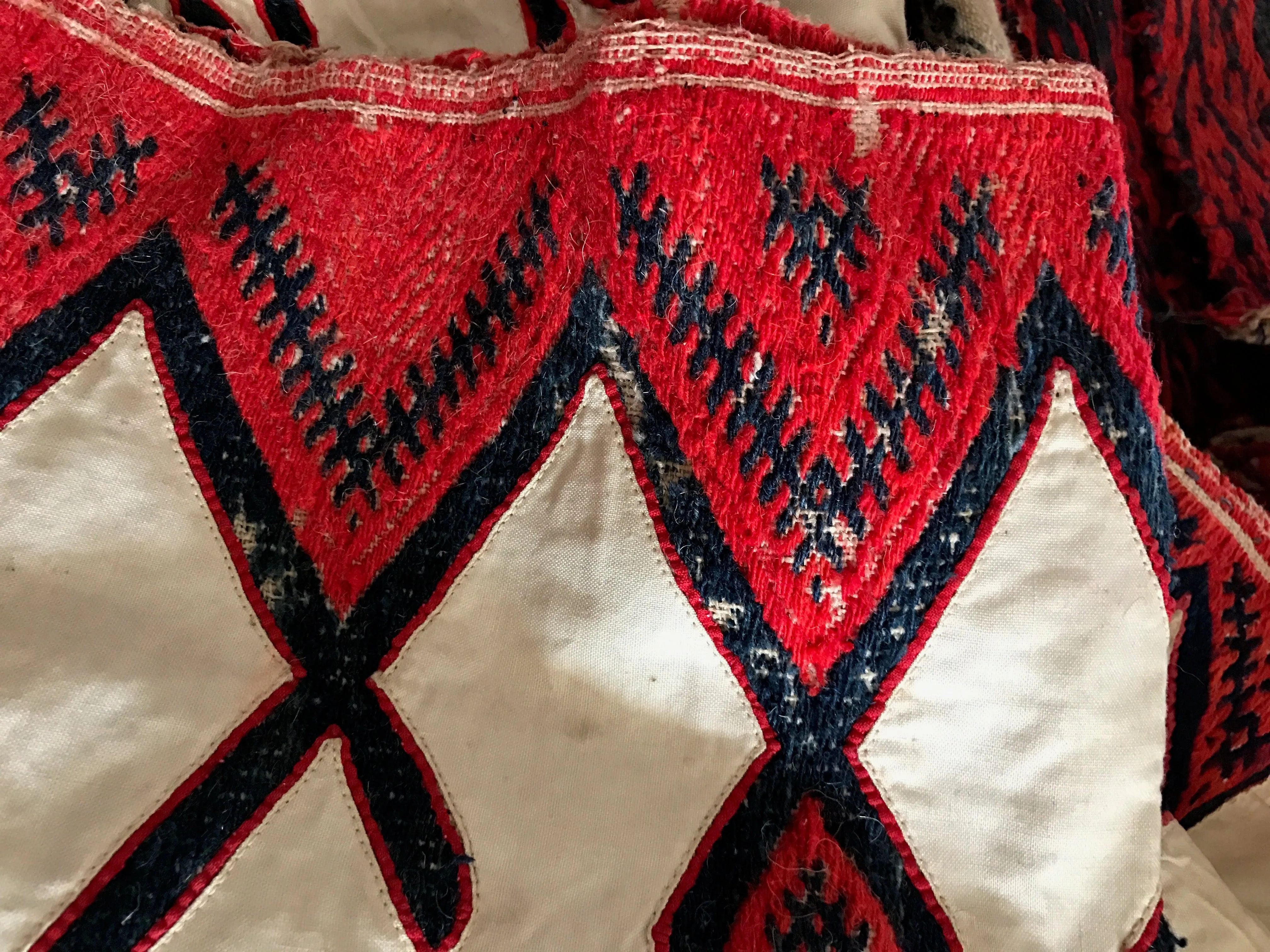 1752 Cape of the Miao People Weining, Ethnic Minority China