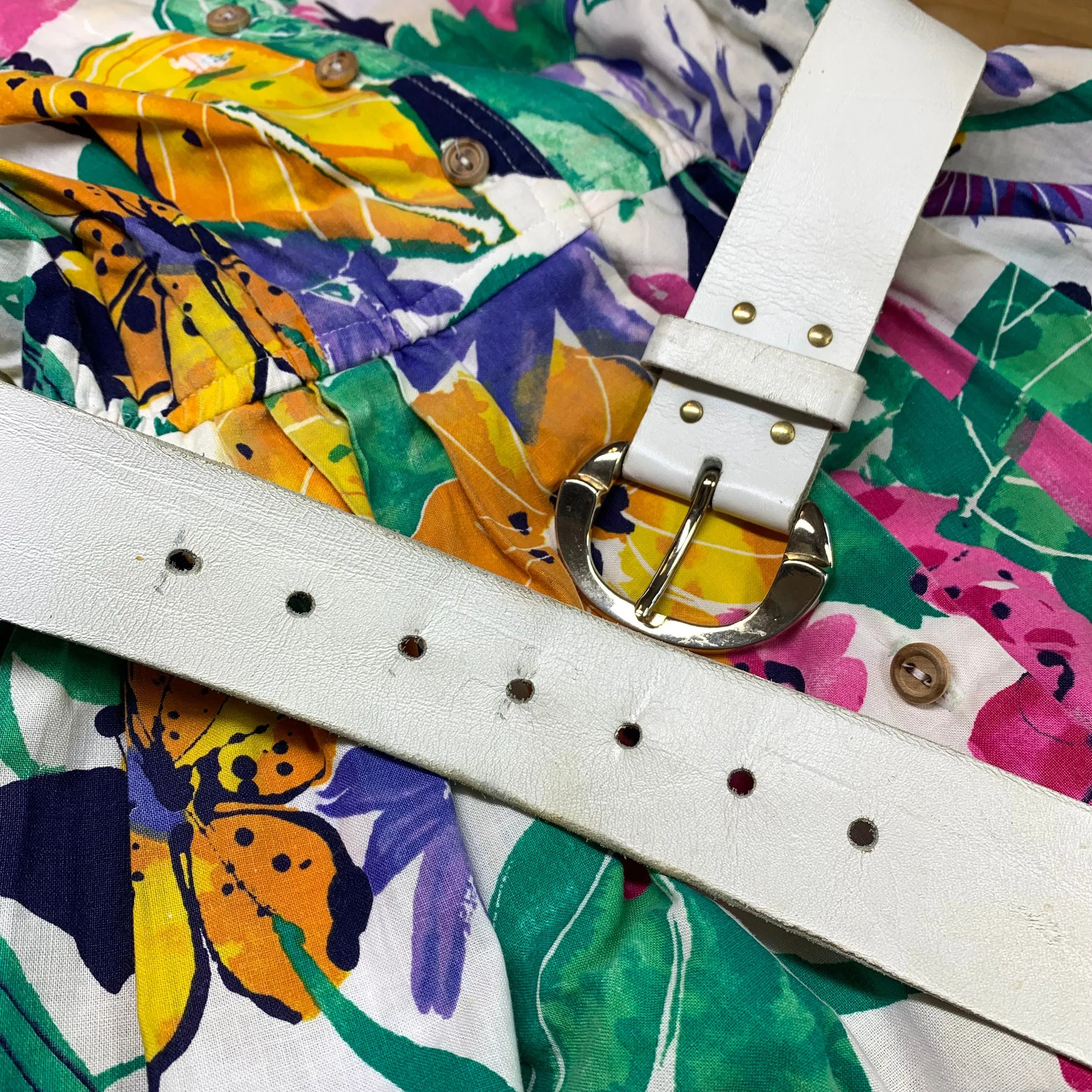 80s Tropical Floral Belted Shirtdress - Small