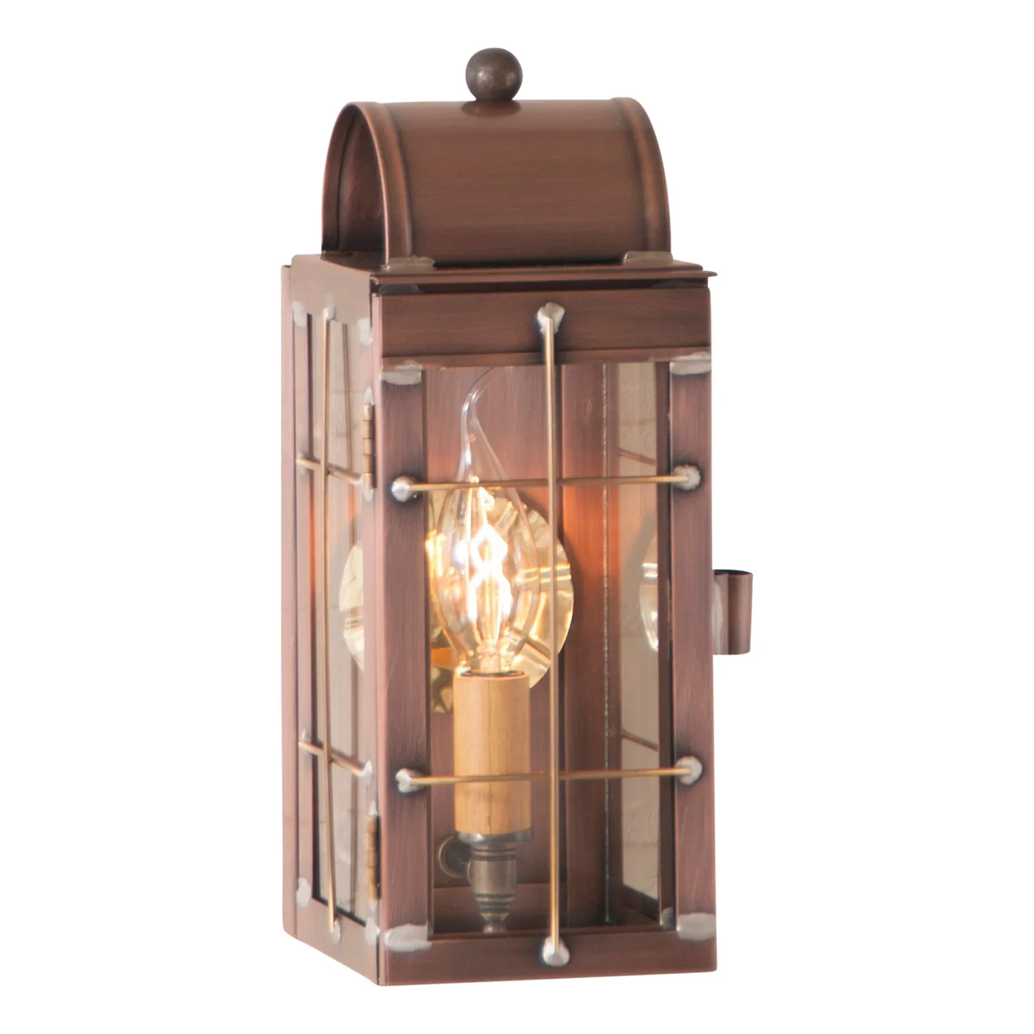 Cape Cod Wall Lantern in Antique Copper