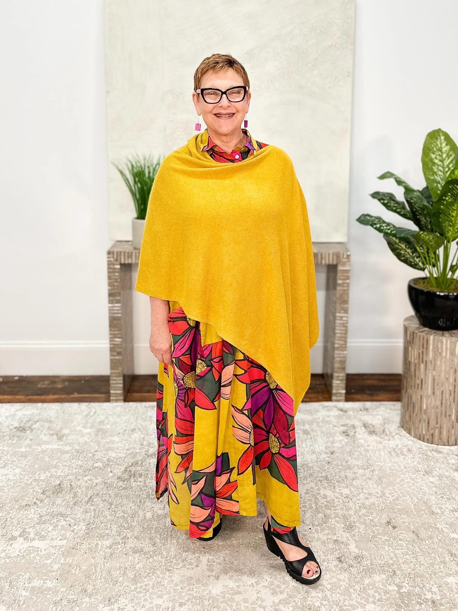Cashmere Poncho Topper, Lotta Yellow