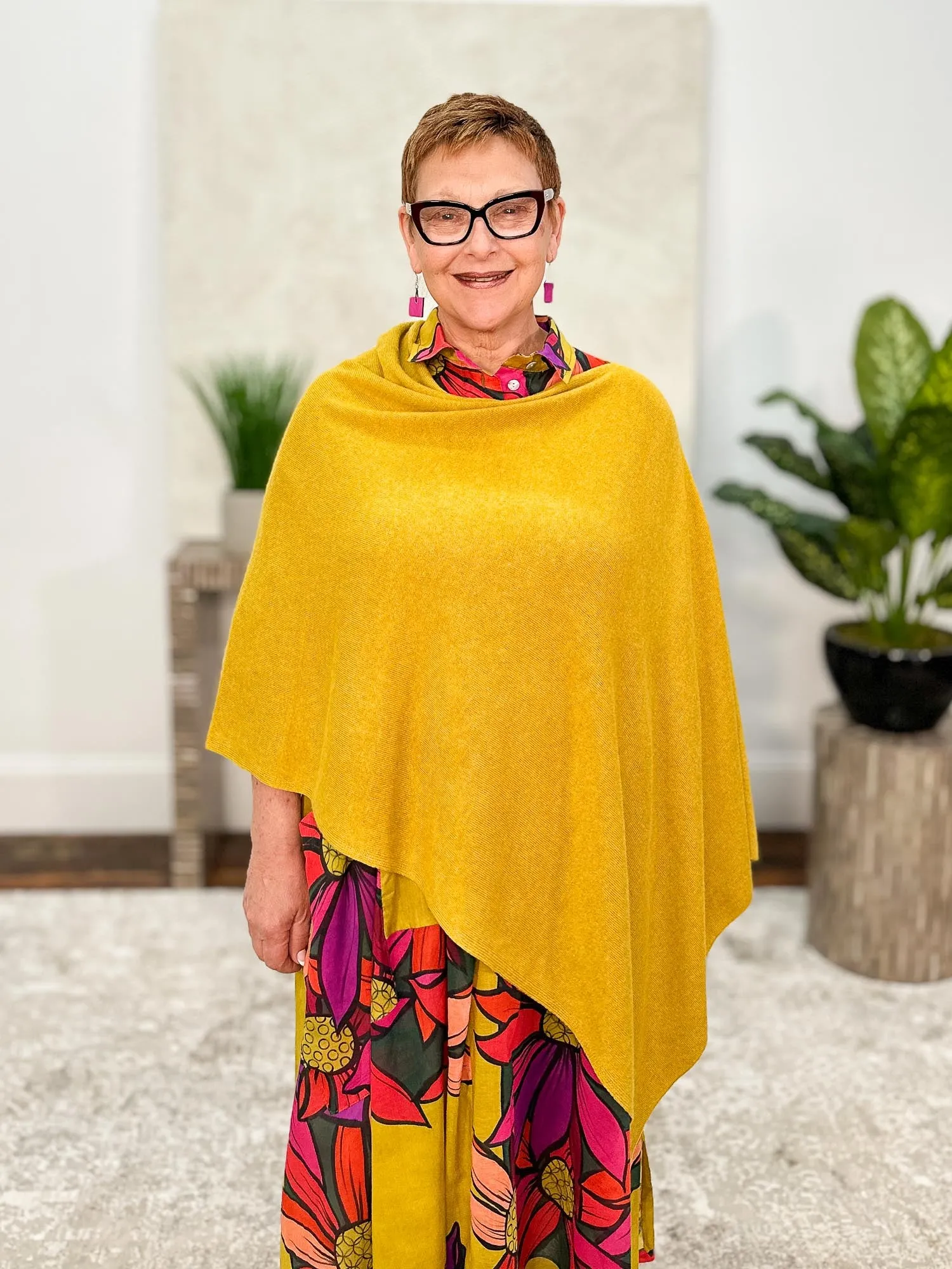 Cashmere Poncho Topper, Lotta Yellow