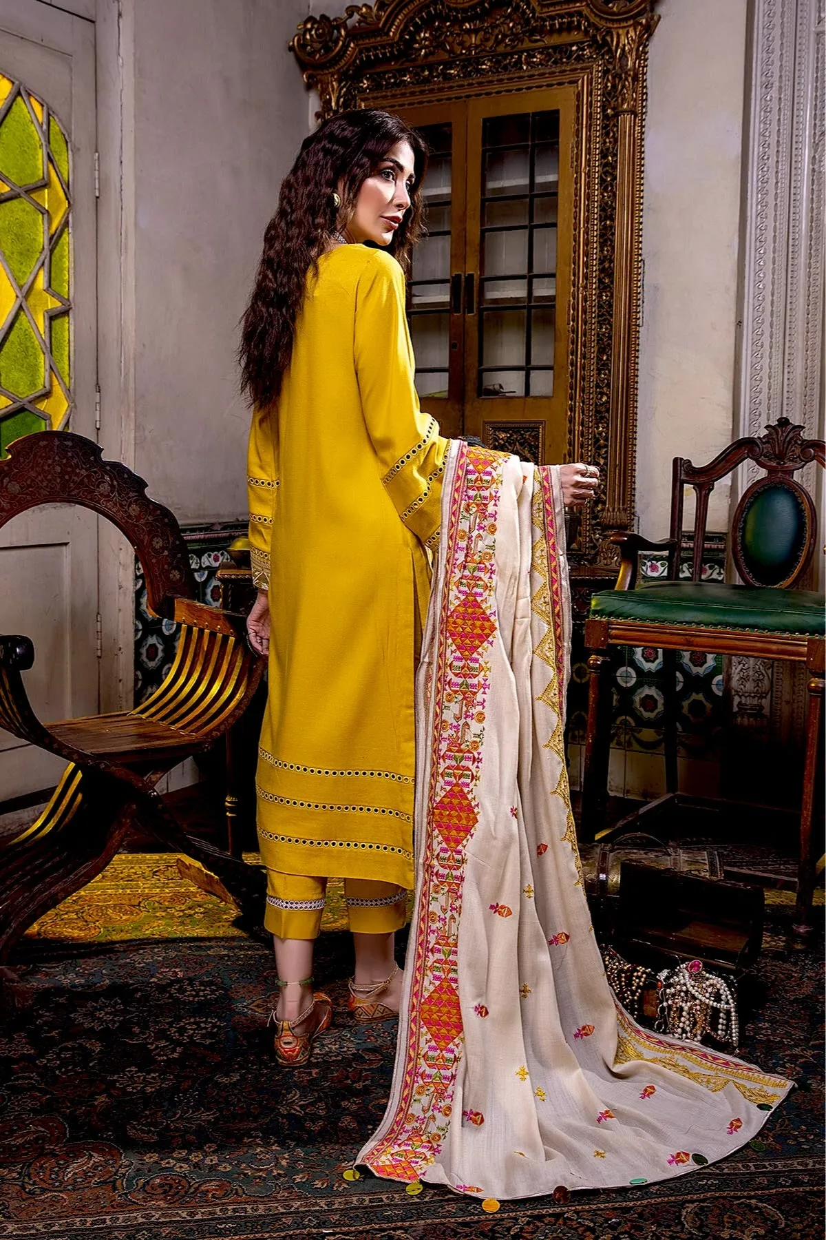 Charizma Poshima Winter Collection (with Woven Shawl) – PS-03