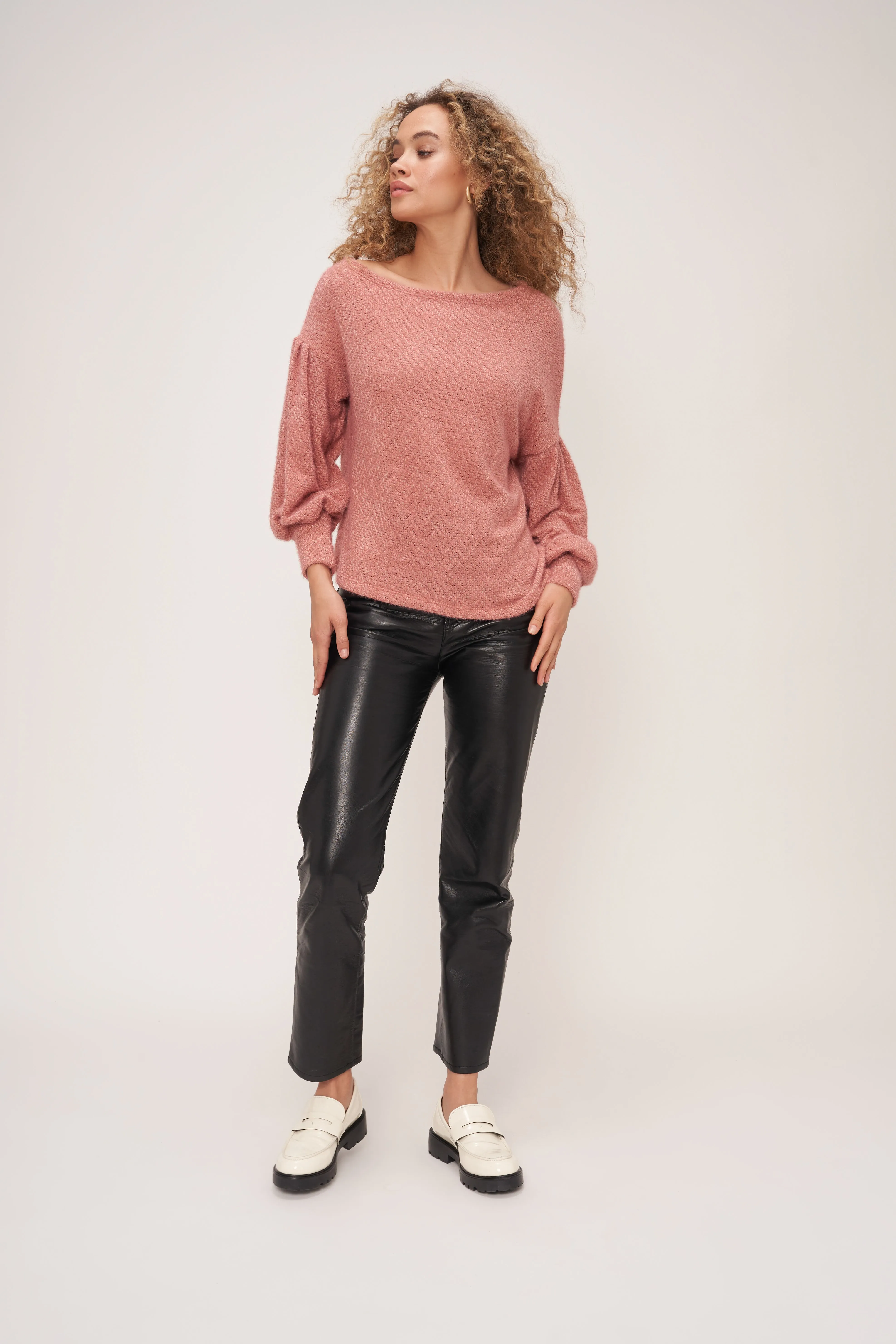 Dita Chenille Off Shoulder Longsleeve