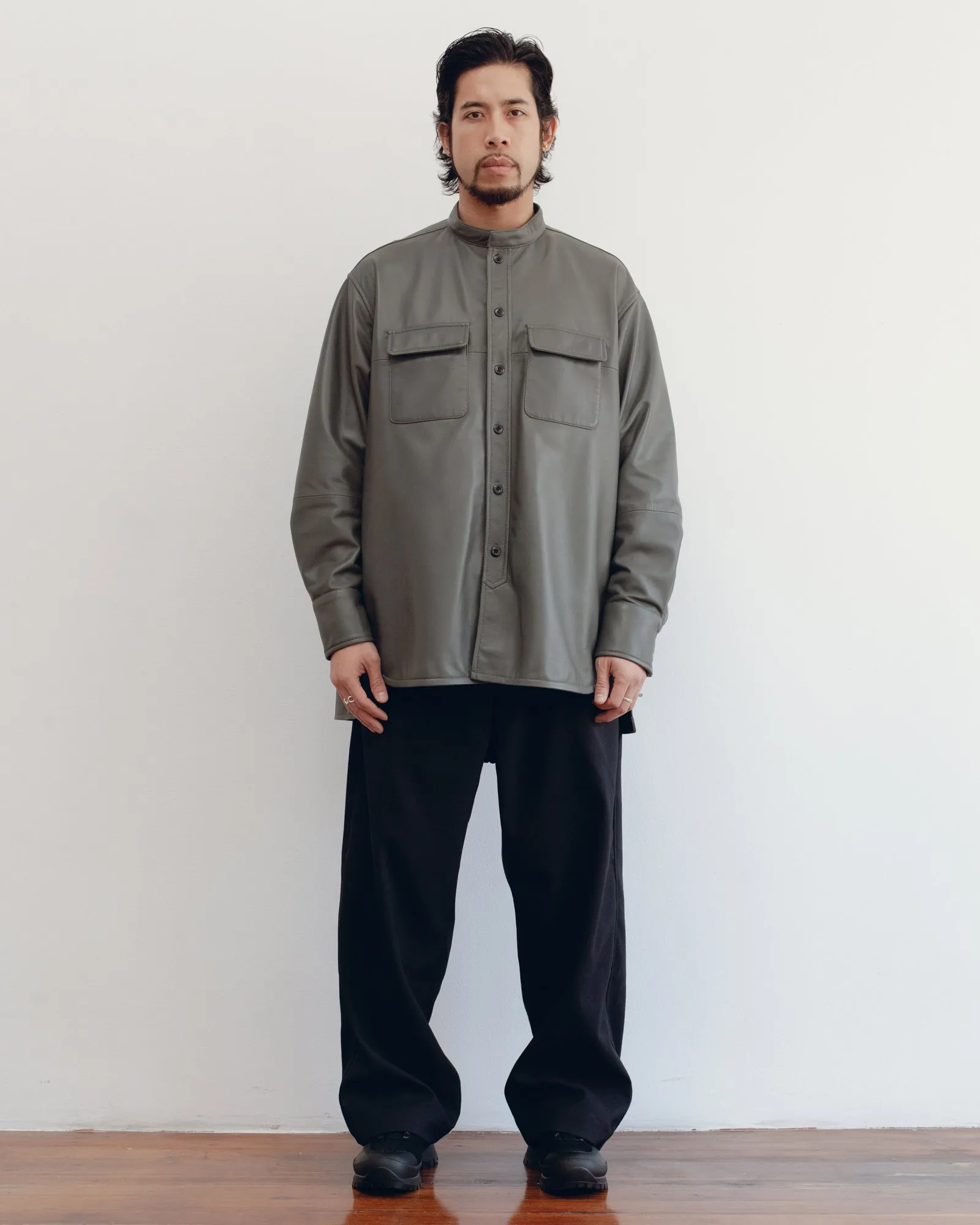 “JAMES” CLASSIC BAND COLLAR SHIRT