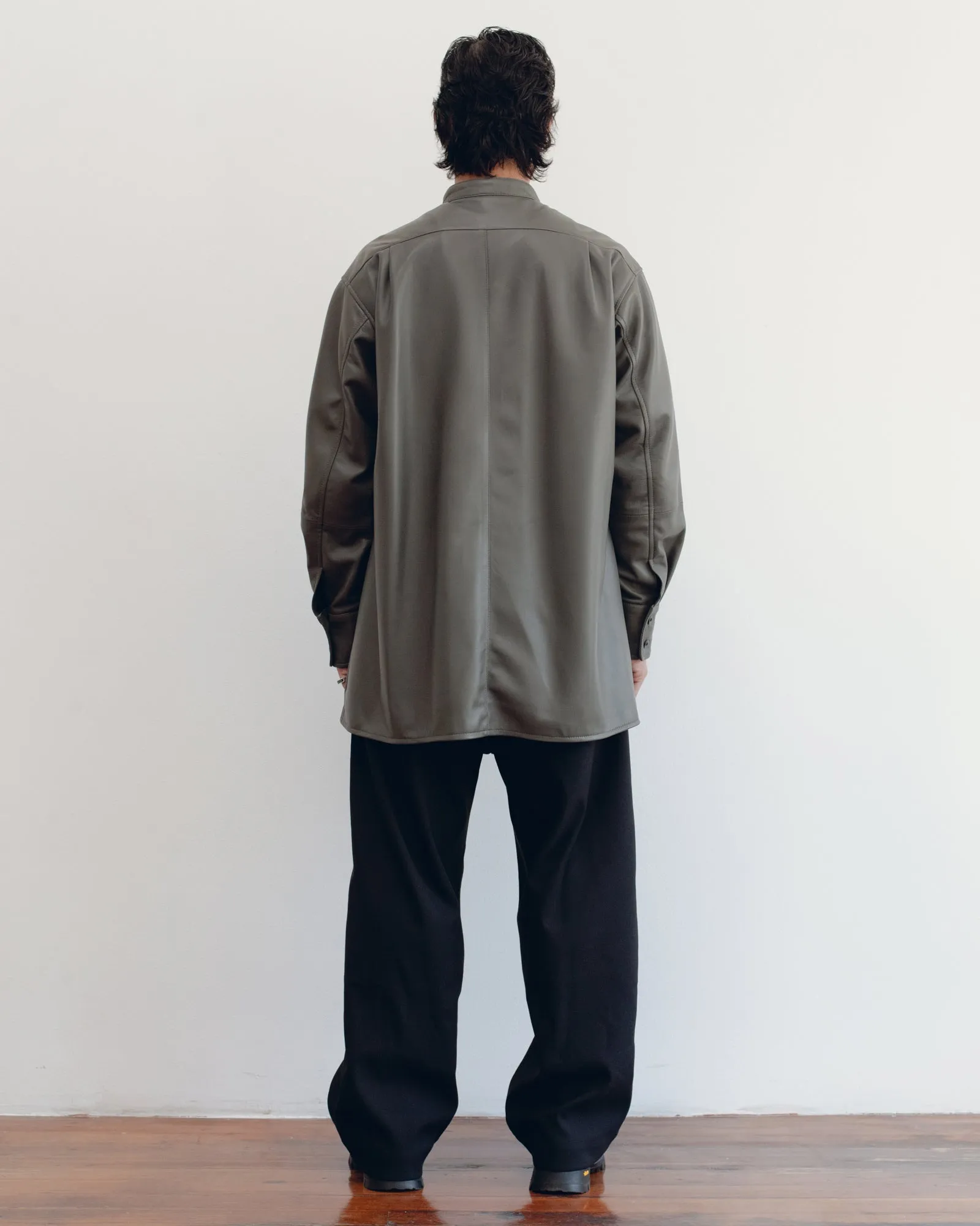 “JAMES” CLASSIC BAND COLLAR SHIRT