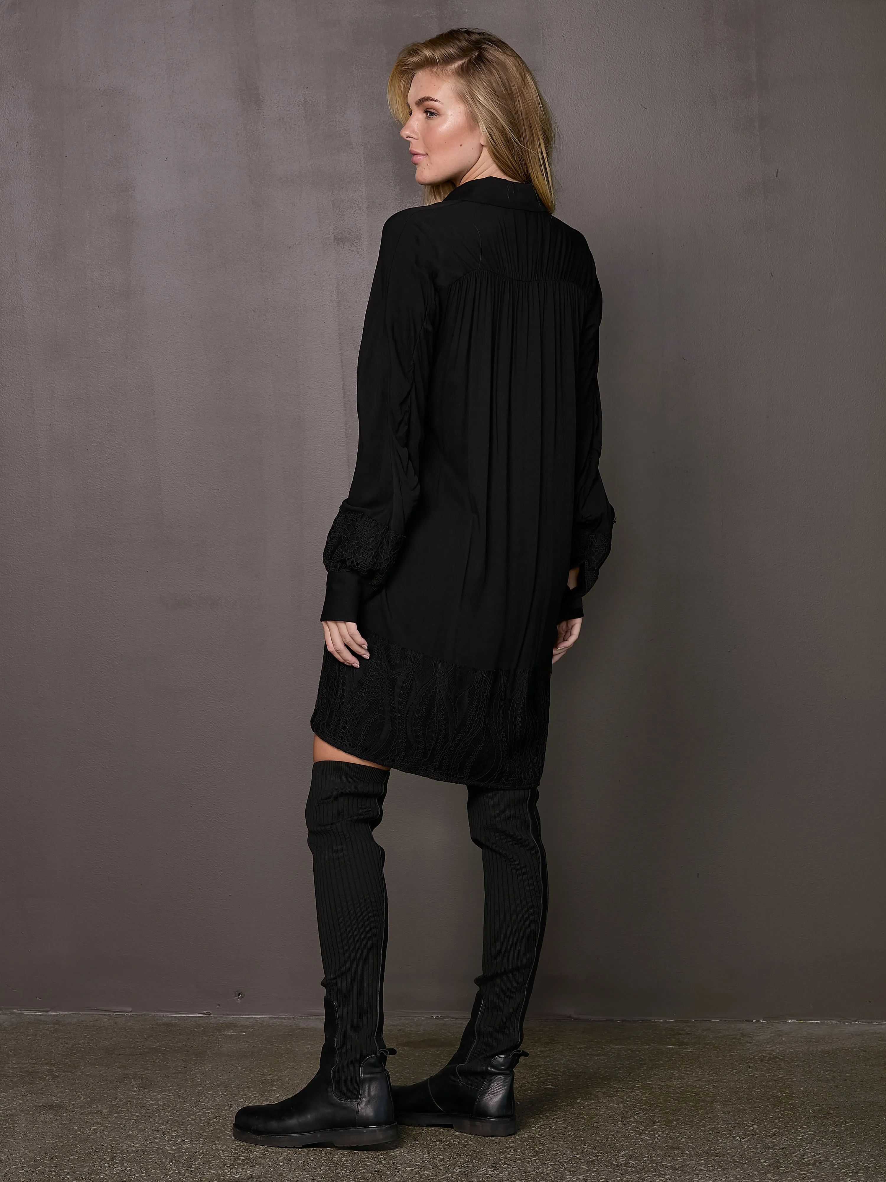 VIRA tunic - Black