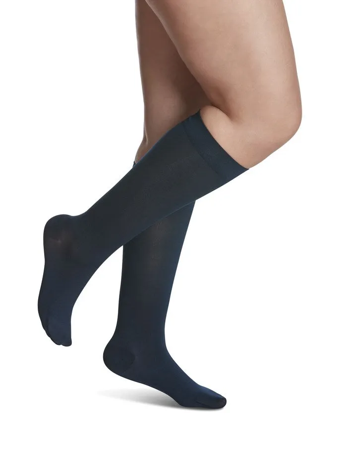 Womens Soft Opaque Knee High 20-30mmHg